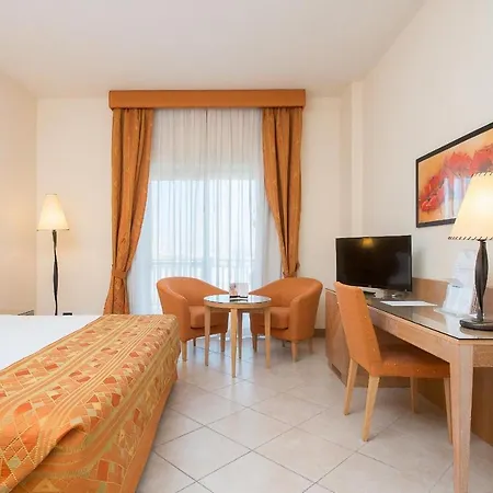 Marina Di Castello Golf & Hotel