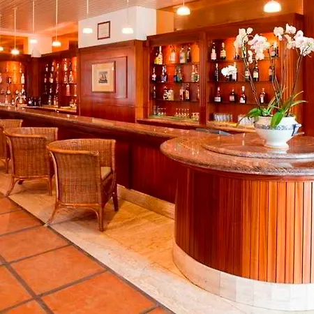 Marina Di Castello Golf & 4*