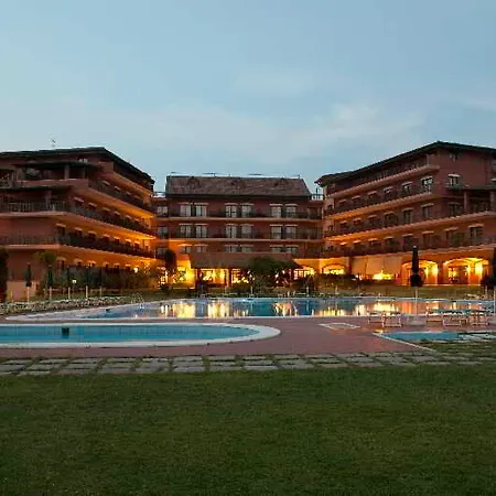 Marina Di Castello Golf & Hotel 4*